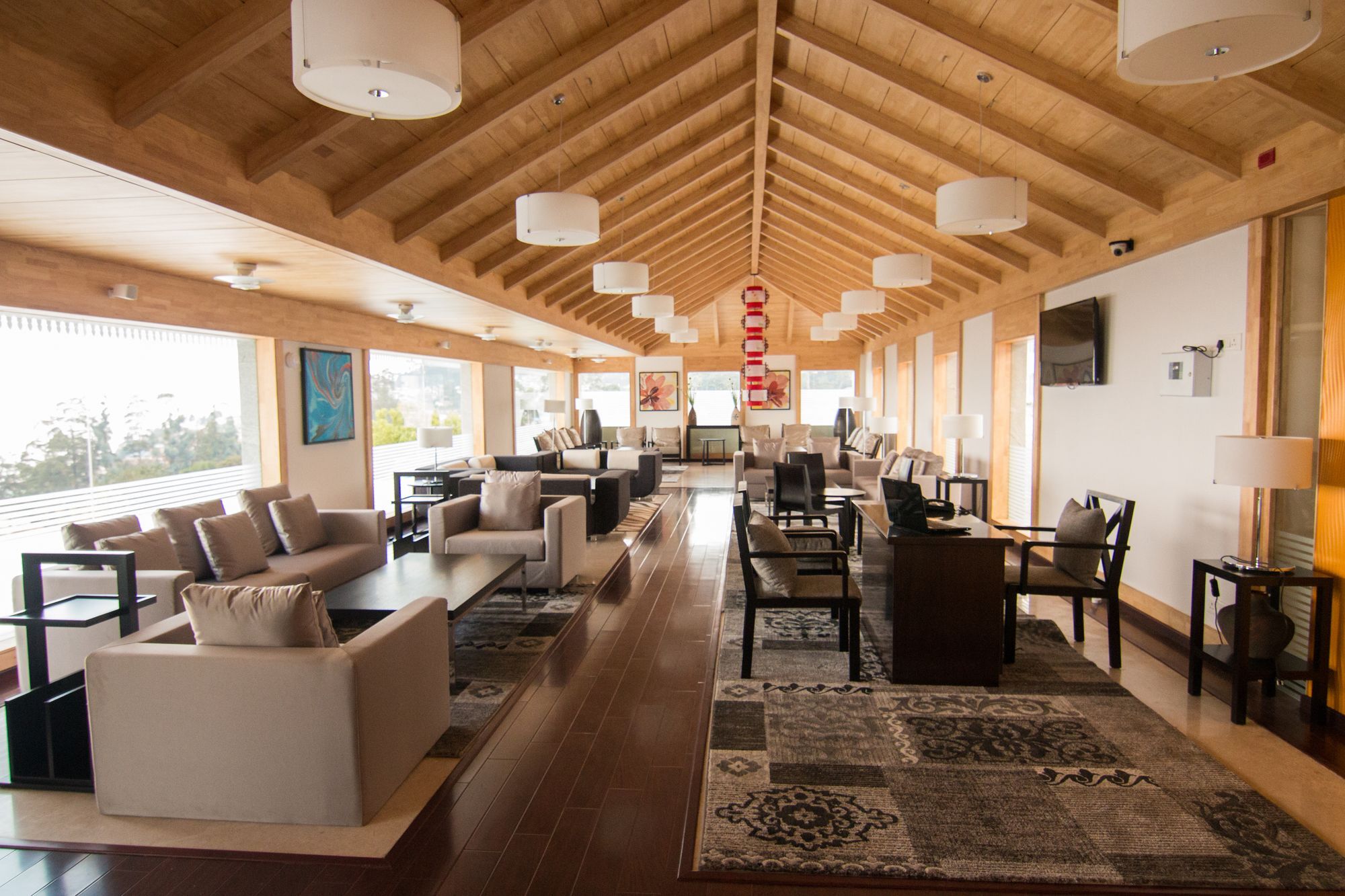 Le Poshe, Hotel 4*